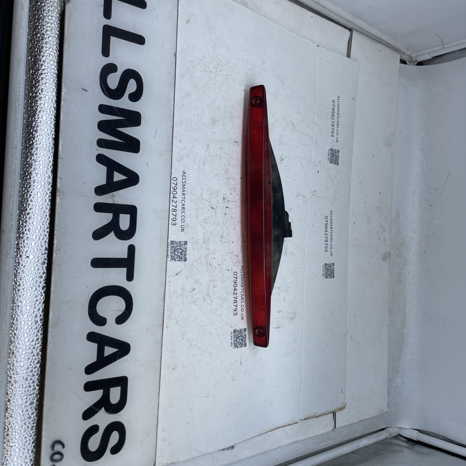 A4518200056 GENUINE SMART FORTWO 451 ADDITIONAL Third BRAKE LIGHT /