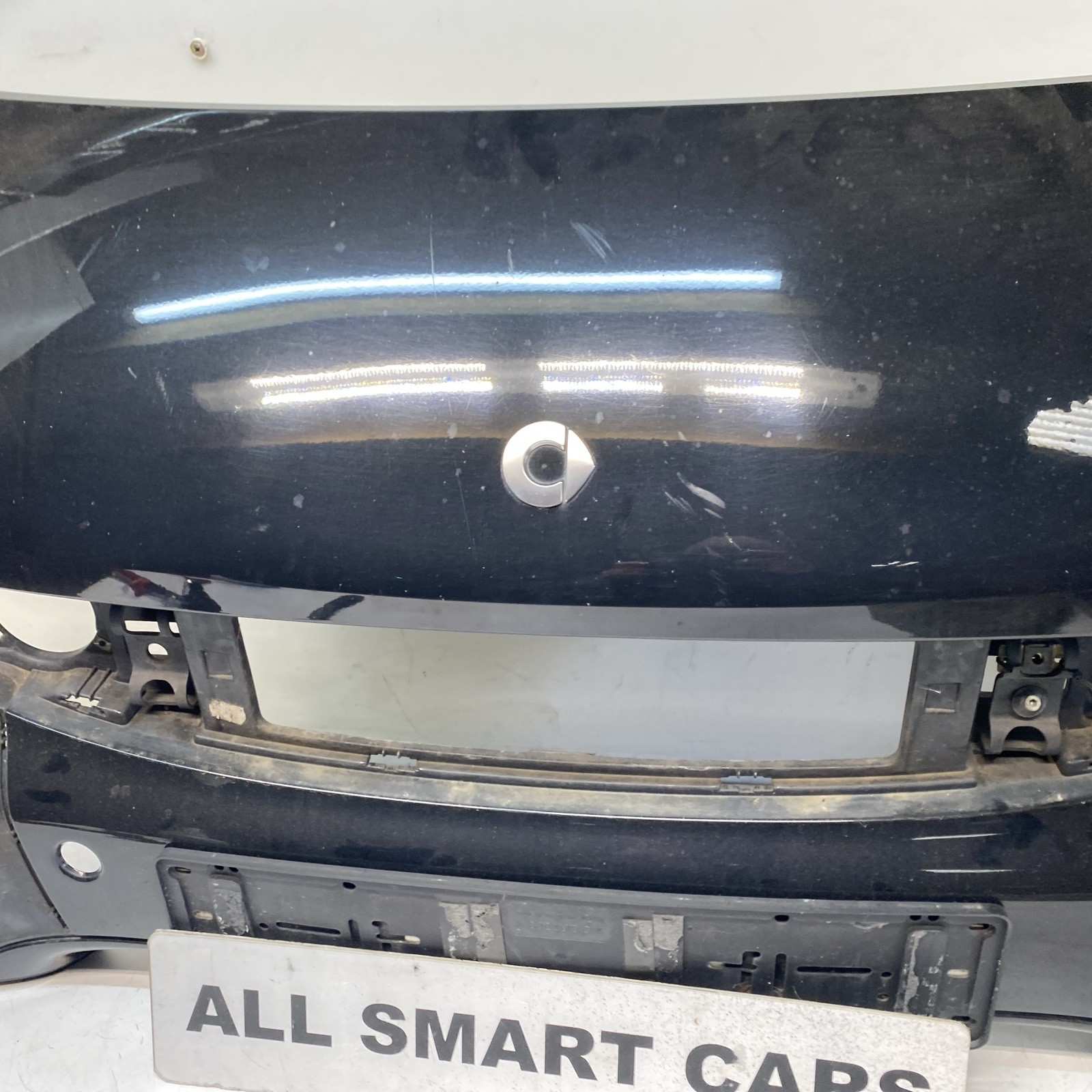 SMART Car 450 FORTWO COUPE CABRIO BLACK FRONT CENTRE BUMPER SECTION (scratches Image 4