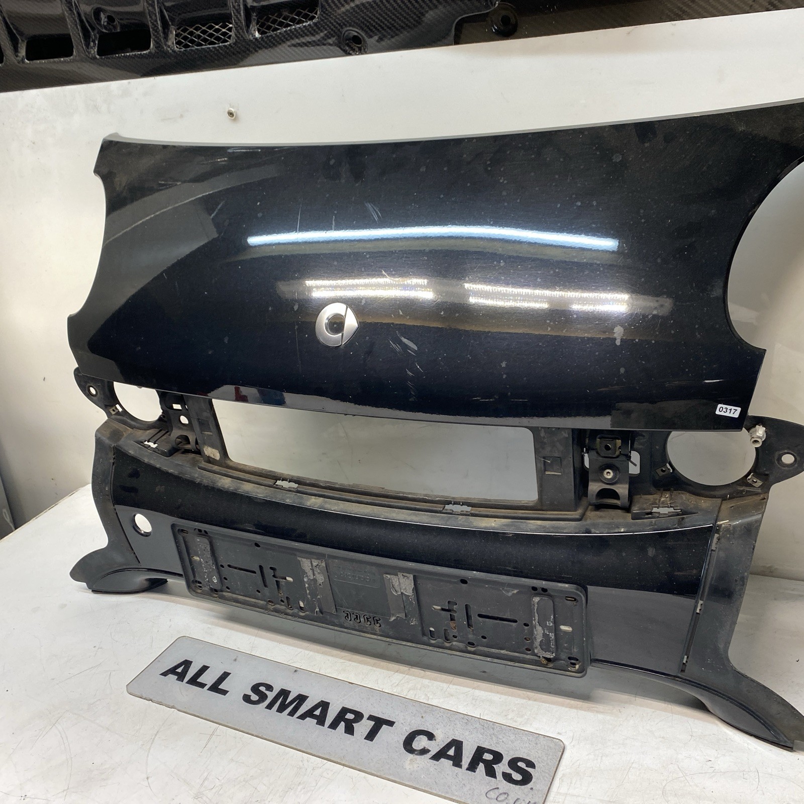 SMART Car 450 FORTWO COUPE CABRIO BLACK FRONT CENTRE BUMPER SECTION (scratches Image 9