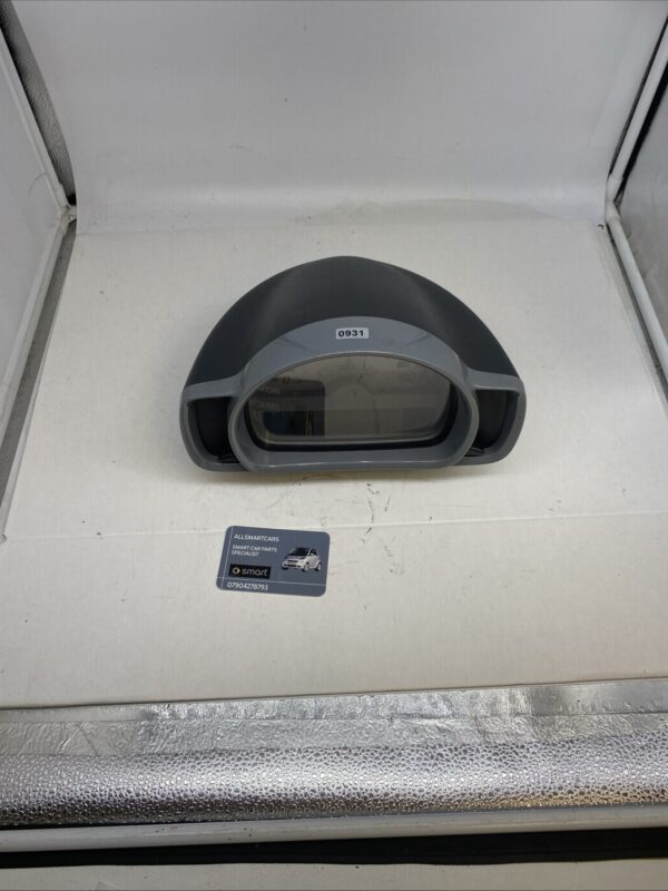 Smart Fortwo Petrol automatic Speedo Clock Unit A4515404047