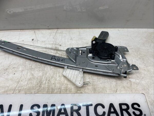 Smart W450 Window Regulator 450 02 07 Drivers Right Front 2 Pin electric motor 157209761140 2