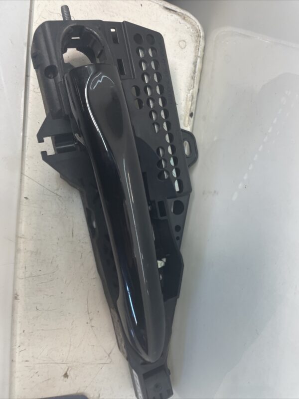 2016-SMART-FORFOUR-453-10-PETROL-MK2-5DRS-FRONT-LEFT-SIDE-DOOR-HANDLE-BLACK-155889982391-2 2016 SMART FORFOUR 453 10 PETROL MK2 5DRS FRONT LEFT SIDE DOOR HANDLE BLACK 155889982391 2