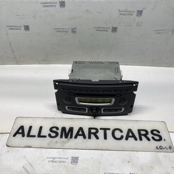 A4518202679 audio system cd radio SMART COUPE 0 8 CDI 45 CV 2007 1761601