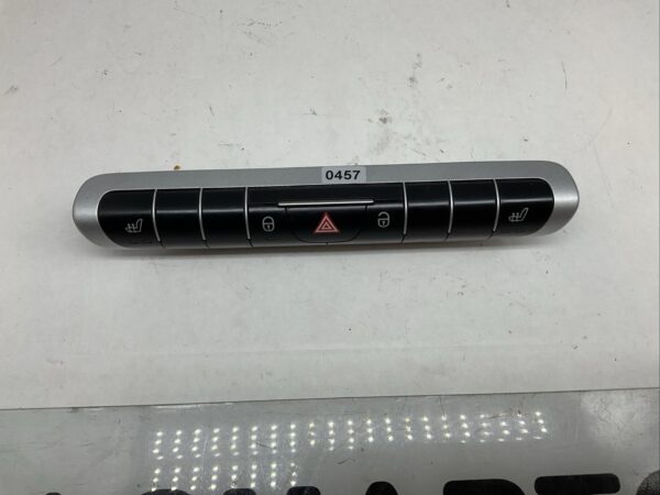 SMART-CAR-451-FORTWO-2007-2014-HEATED-SEAT-SWITCH-PANEL-A4518208210001-156923467681-2 SMART CAR 451 FORTWO 2007 2014 HEATED SEAT SWITCH PANEL A4518208210001 156923467681 2