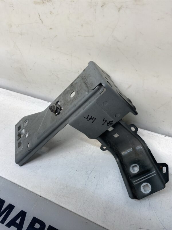 SMART FORFOUR A453 2015 ON LEFT FRONT NSF WING FENDER BRACKET 625F34674R 156032738671 2