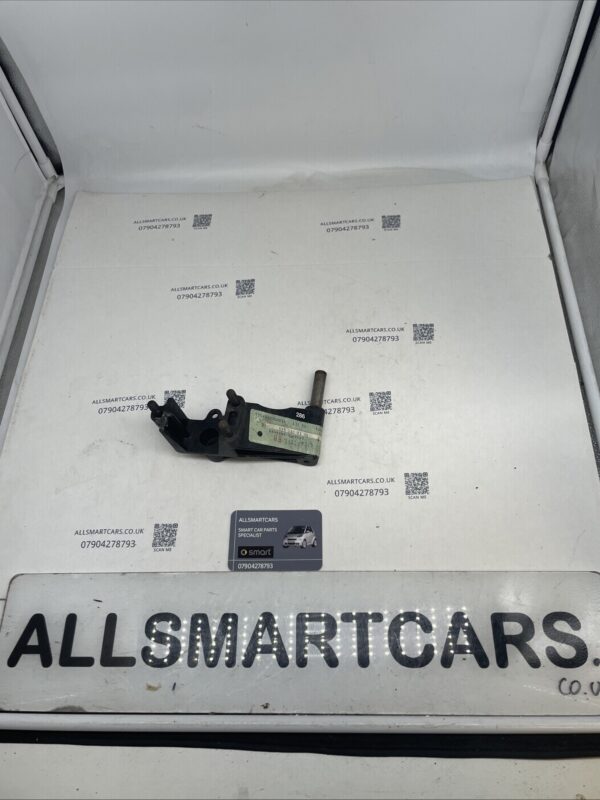 Bearing Support Mercedes 1152682437 (1)