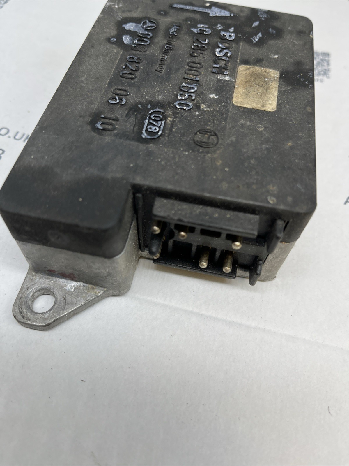 MERCEDES C E S SL Class 201 124 126 SRS SEAT BELT CRASH SENSOR 0038200610 (M10) Image 3