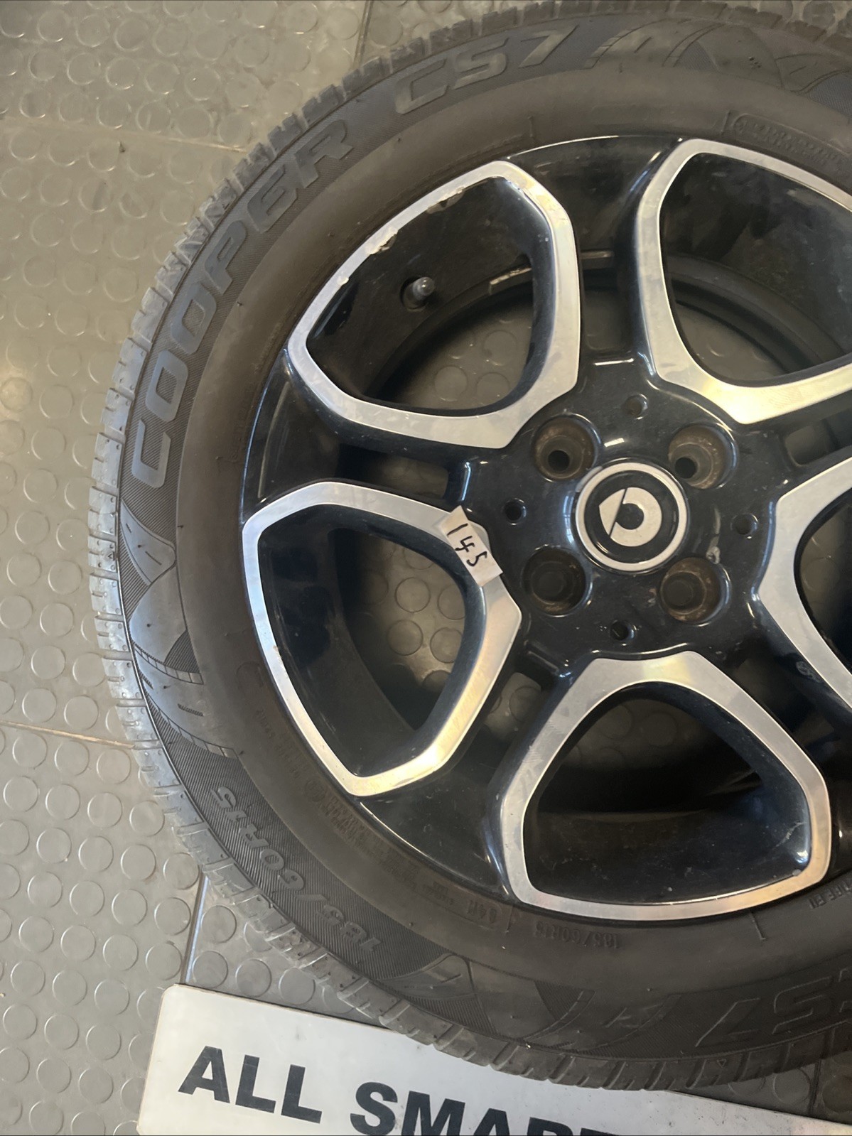 SMART 453 15 INCH REAR ALLOY WHEEL A4534018600 2015 Image 3