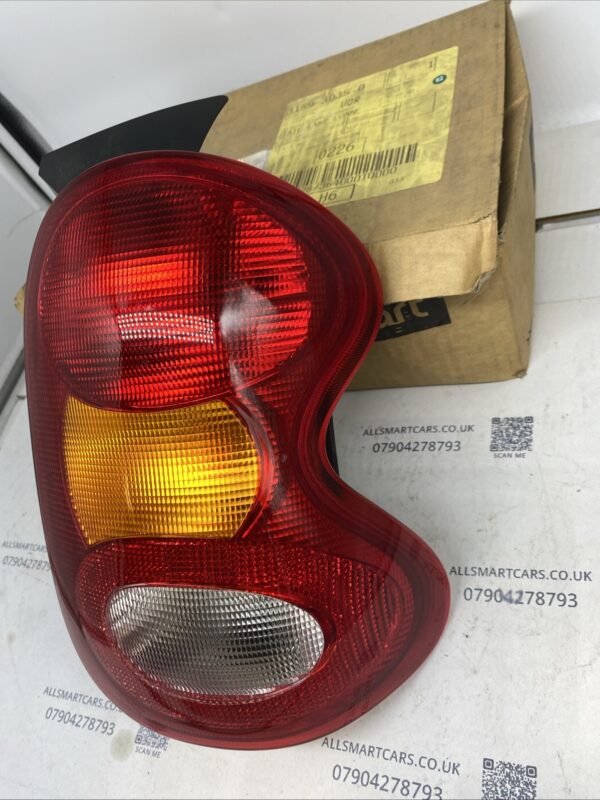 SMART-CAR-450-FORTWO-CABRIO-1998-2006-OSR-DRIVERS-SIDE-RIGHT-REAR-TAIL-LIGHT-157544636392-2 SMART CAR 450 FORTWO CABRIO 1998 2006 OSR DRIVERS SIDE RIGHT REAR TAIL LIGHT 157544636392 2