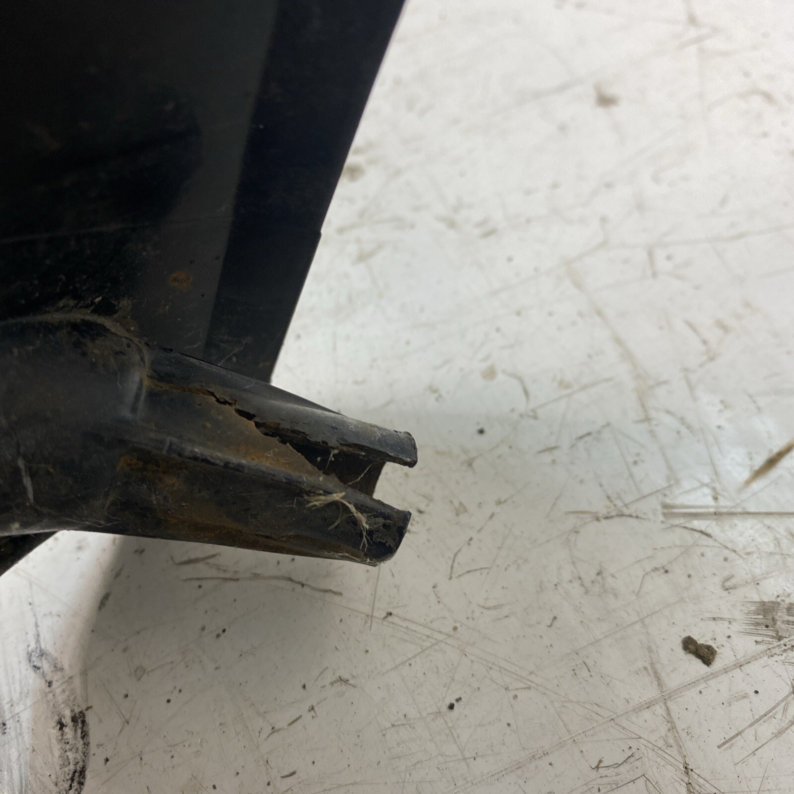 SMART CAR 450 FORTWO Cabrio 1998 06 SCRATCH BLACK REAR LEFT NS WING (cracked Image 10