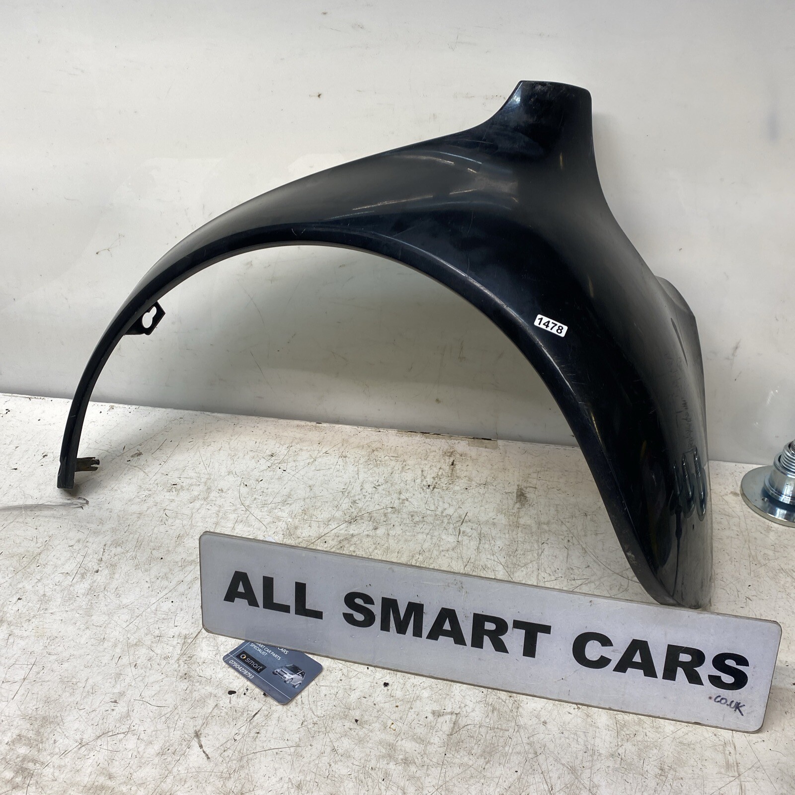 SMART CAR 450 FORTWO Cabrio 1998 06 SCRATCH BLACK REAR LEFT NS WING (cracked