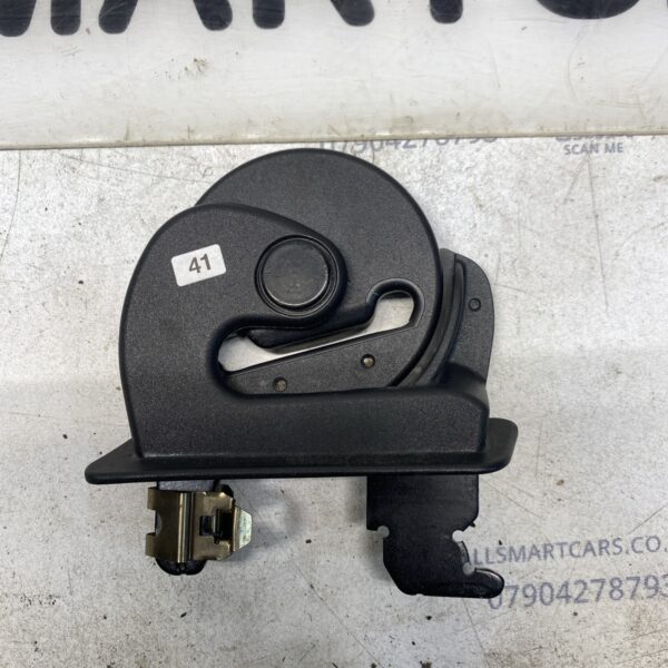 SMART-CAR-451-FORTWO-2007-2014-FRONT-RIGHT-SEAT-BELT-BACKREST-GUIDE-157679856692-2 SMART CAR 451 FORTWO 2007 2014 FRONT RIGHT SEAT BELT BACKREST GUIDE 157679856692 2