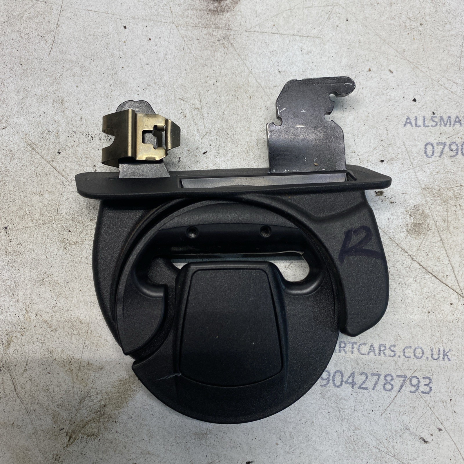 SMART CAR 451 FORTWO 2007 2014 FRONT RIGHT SEAT BELT BACKREST GUIDE Image 3