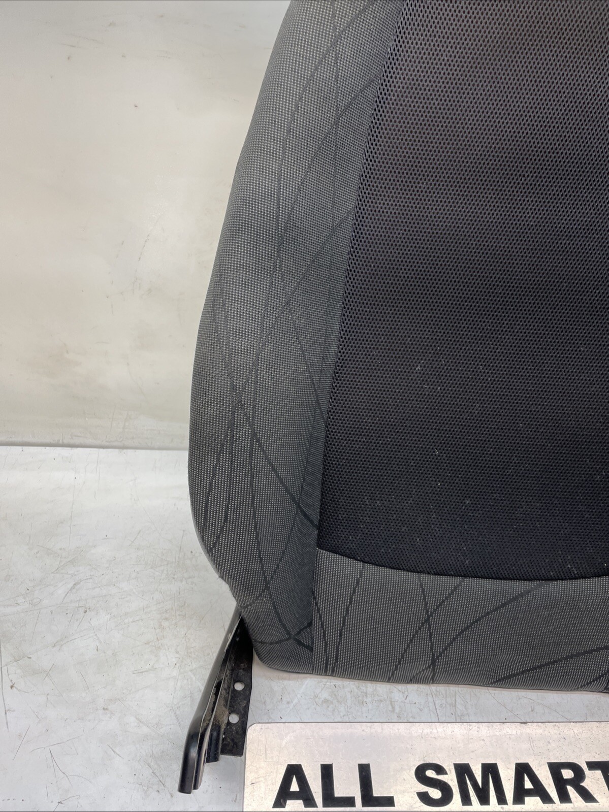 SMART FORTWO 2008 MK2 FABRIC FRONT TOP SEAT RIGHT DRIVERS SIDE 2008 Image 4