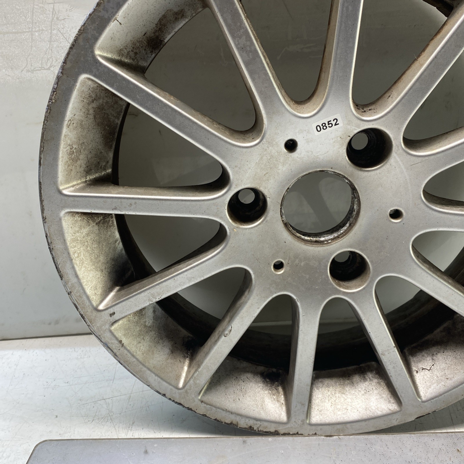 Smart Fortwo Mk2 15 Inch Alloy Wheel front 12 spoke Image 3