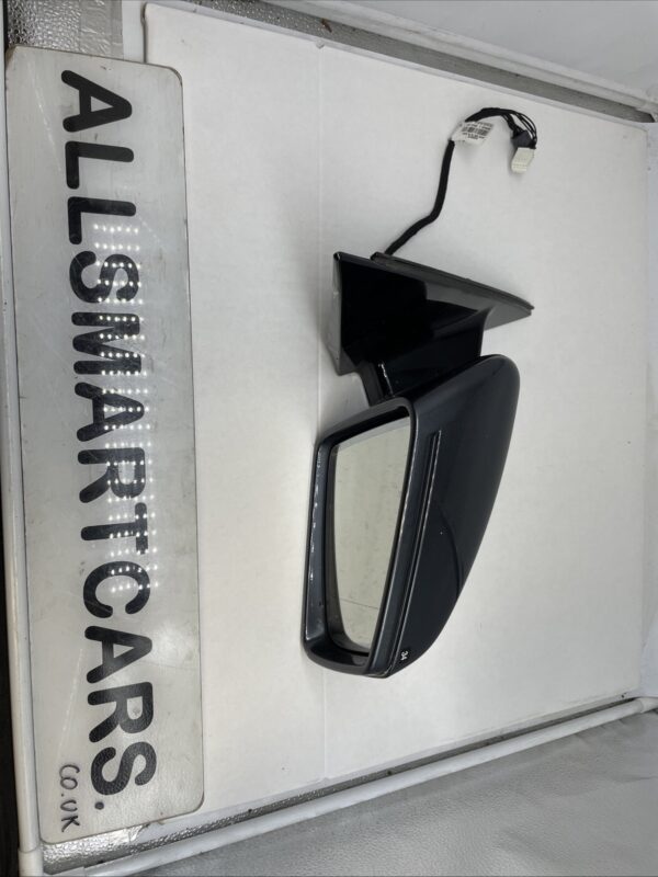 MERCEDES E CLASS W212 2008 2016 WING MIRROR RIGHT SIDE IN GREY 755 A3159444