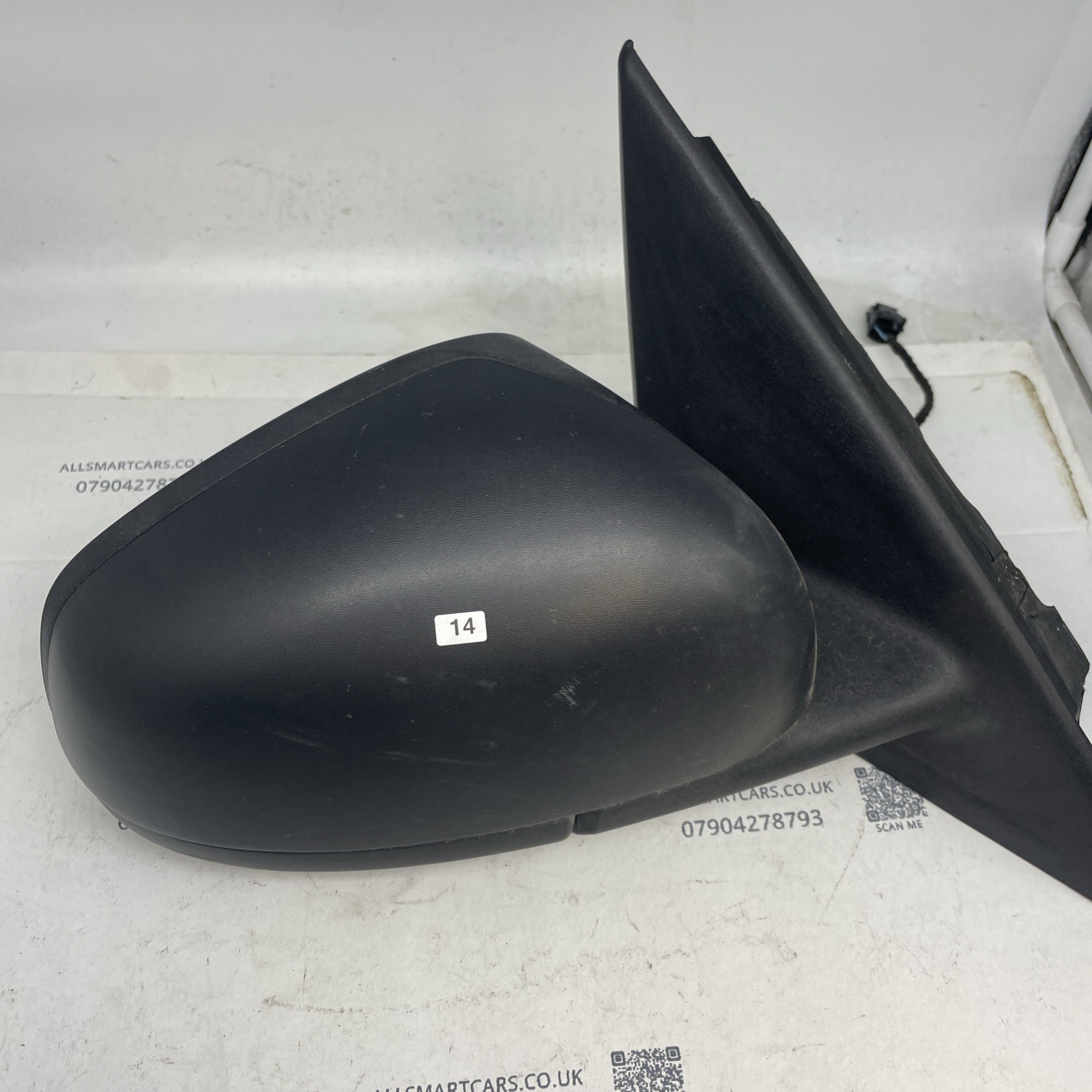 SMART 453 Forfour HATCHBACK 2015 RIGHT MANUAL Wing Mirror Image 2
