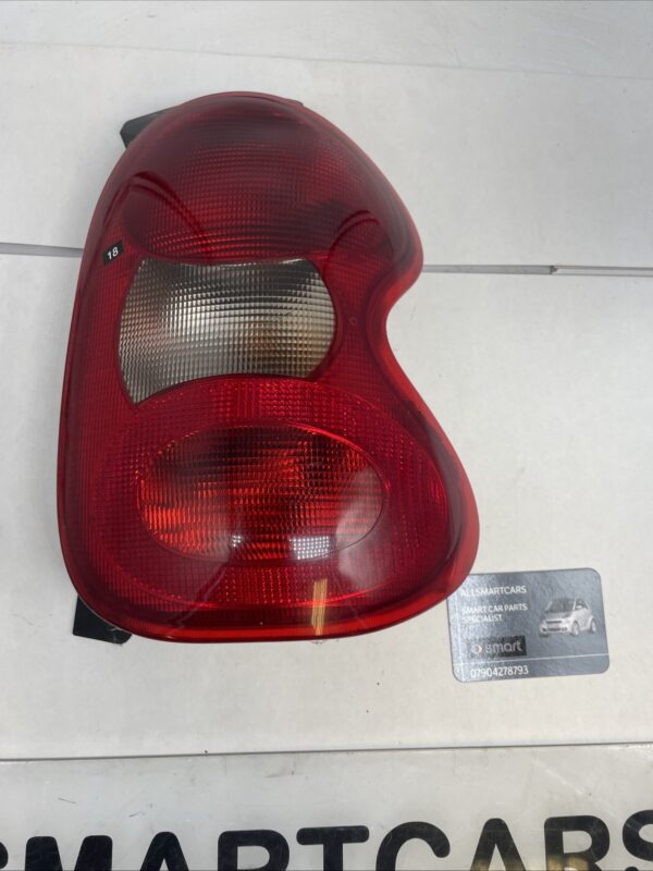 SMART-CAR-450-FORTWO-CABRIO-1998-2006-OSR-DRIVERS-SIDE-RIGHT-REAR-TAIL-LIGHT-157084703973-2 SMART CAR 450 FORTWO CABRIO 1998 2006 OSR DRIVERS SIDE RIGHT REAR TAIL LIGHT 157084703973 2
