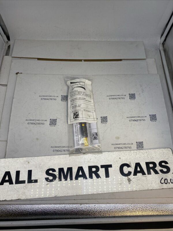SMART FORTWO 2011 MK2 451 0 8 CDI DIESEL FUEL INJECTOR A6608700387 /2007 14