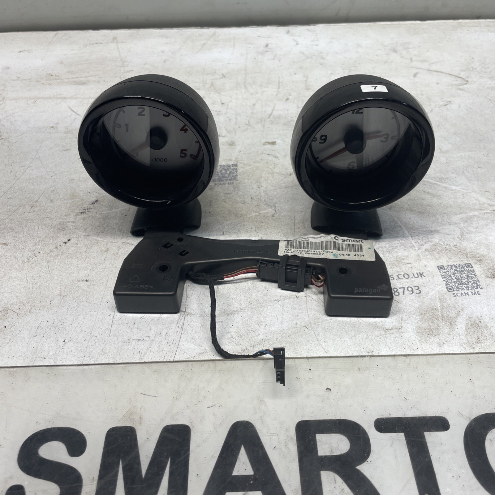 ✅SMART FORTWO 451 REV COUNTER & CLOCK DASH PODS Diesel ONLY Black A451401411 Image 4