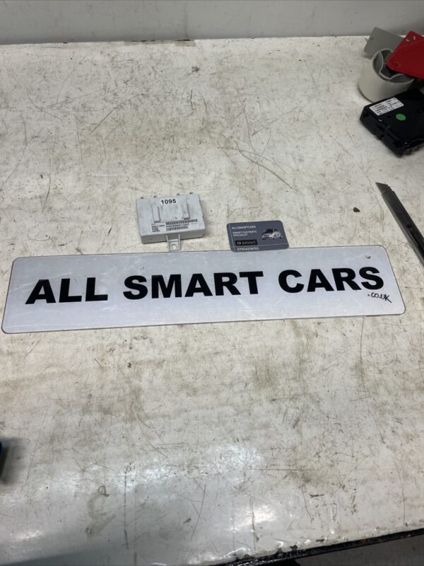 SMART FORTWO W453 SATNAV NAVIGATION RADIO CONTROL MODULE A4539001502 FAST POST