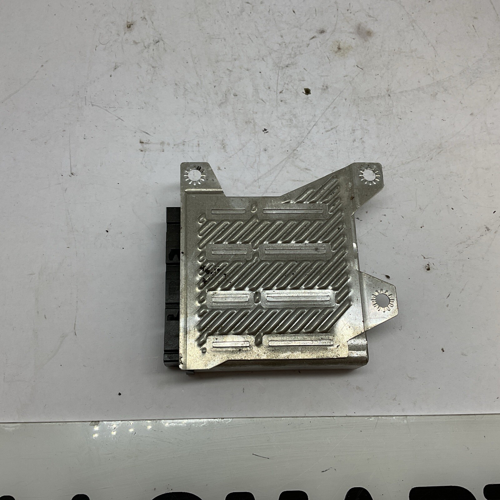 Smart 451 Airbag ECU A4519015000 Image 5