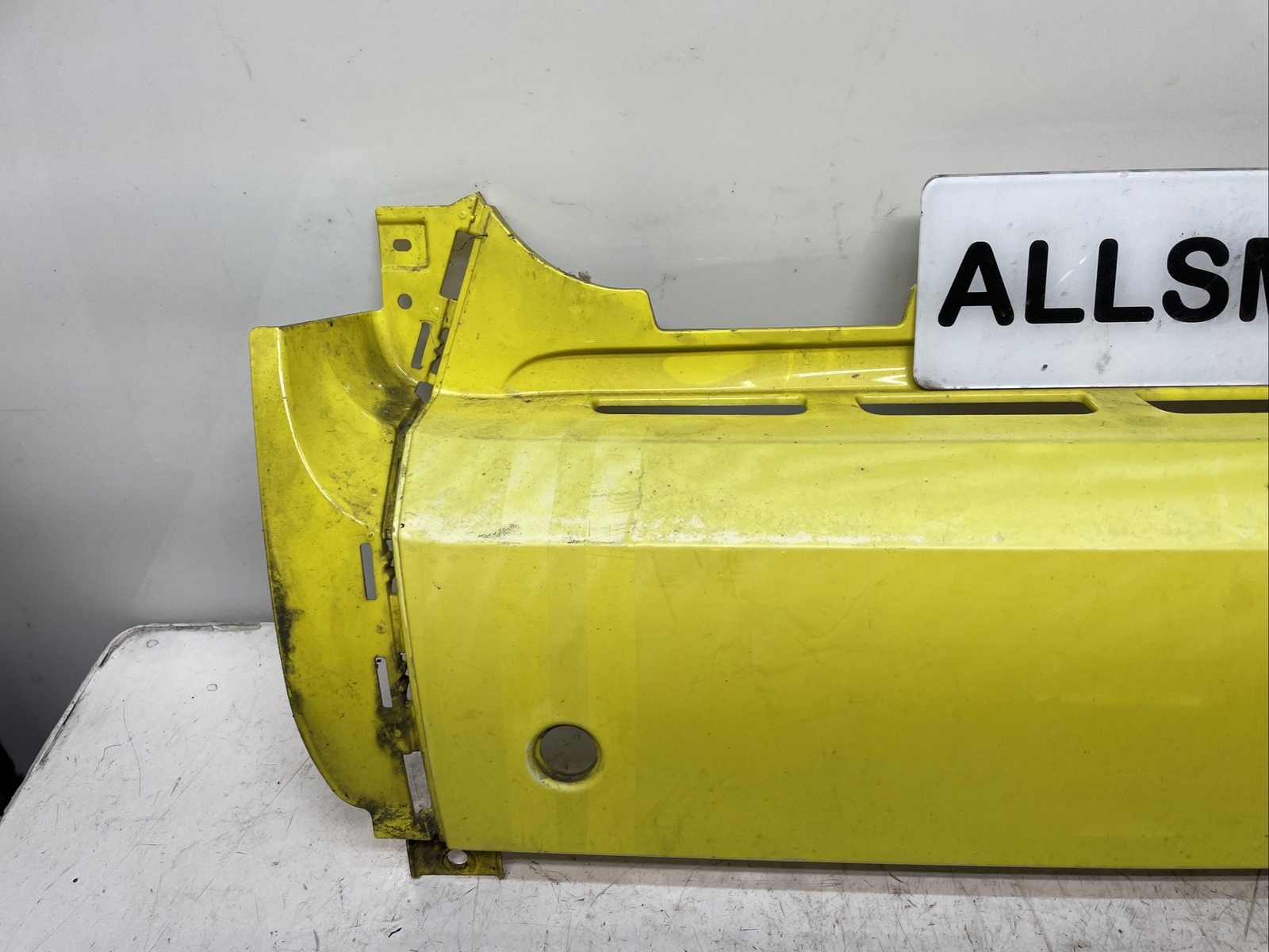 Smart ForTwo 451 07 14 Rear Bumper Centre Section Light Yellow CA6L Image 2