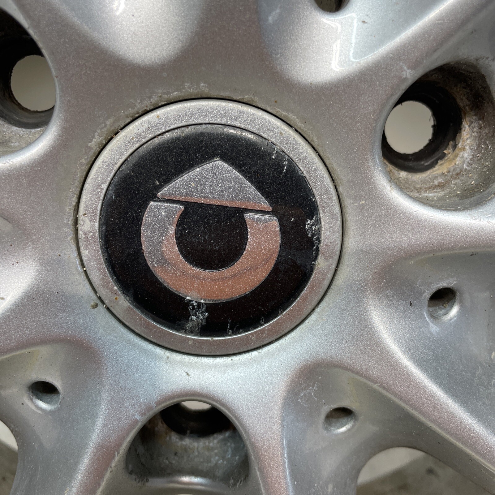 Smart ForTwo 451 Rear Wheel A4514010502 (marks) Image 4