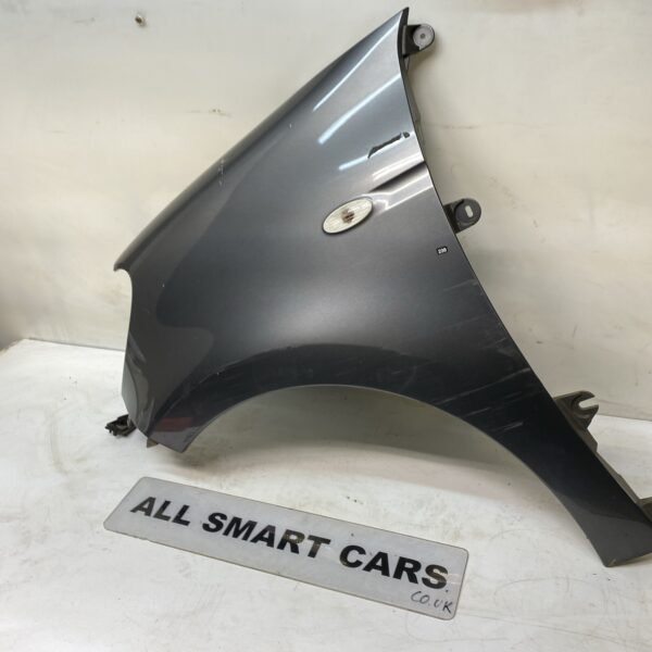 15 19 SMART FORFOUR 453 PASSENGER SIDE FRONT WING GREY EN5 EDC *SCRATCHES