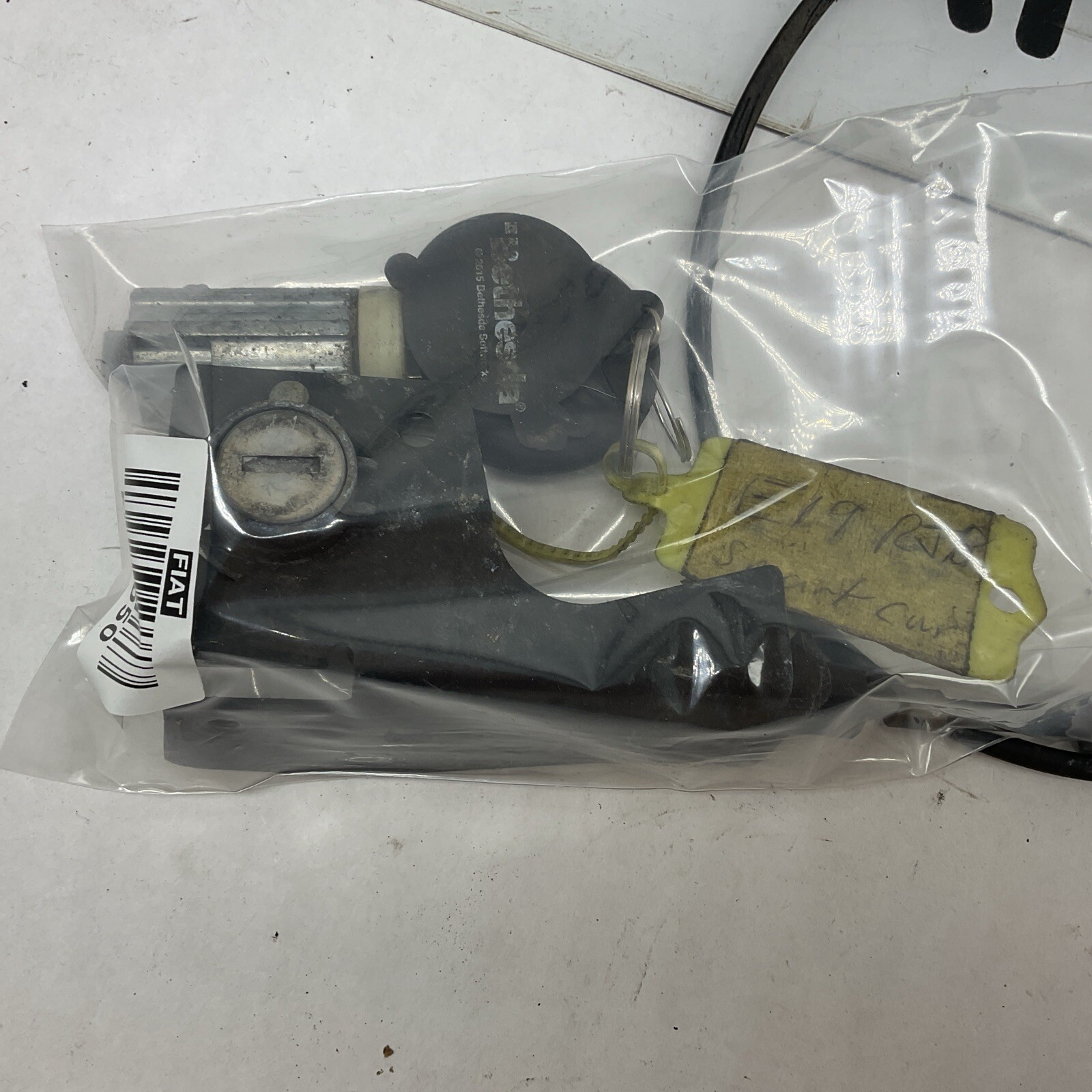 SMART CAR 450 FORTWO CABRIO 98 06 CONVERTIBLE OS SET OF DOOR LOCK AND KEY Image 2