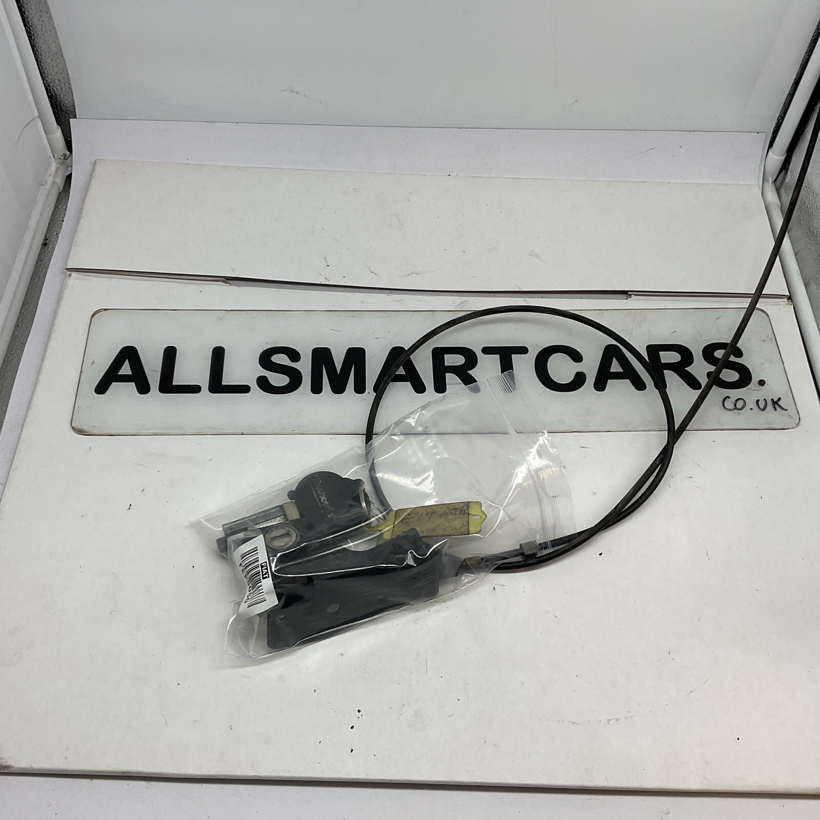 SMART CAR 450 FORTWO CABRIO 98 06 CONVERTIBLE OS SET OF DOOR LOCK AND KEY