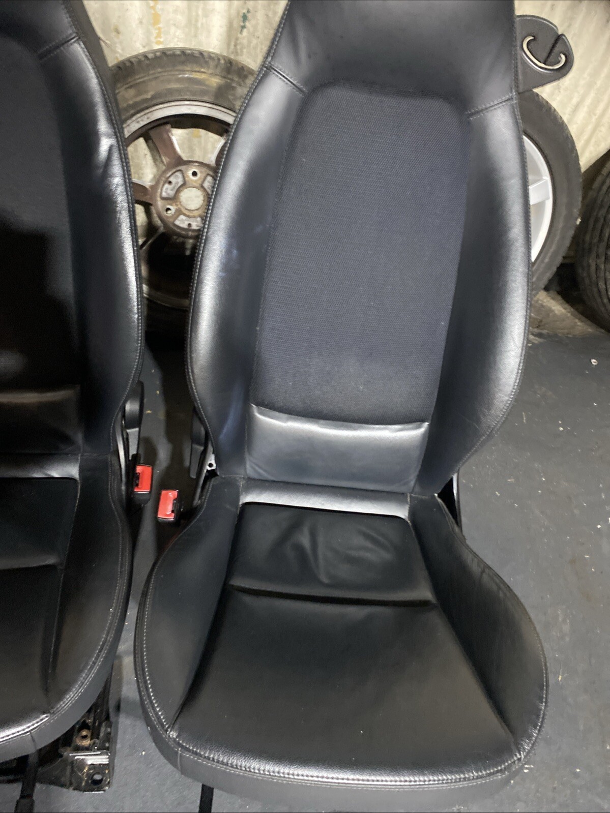 SMART CAR 451 FORTWO 2007 2014 PAIR OF BLACK LEATHER HEATED FRONT SEATS Image 5