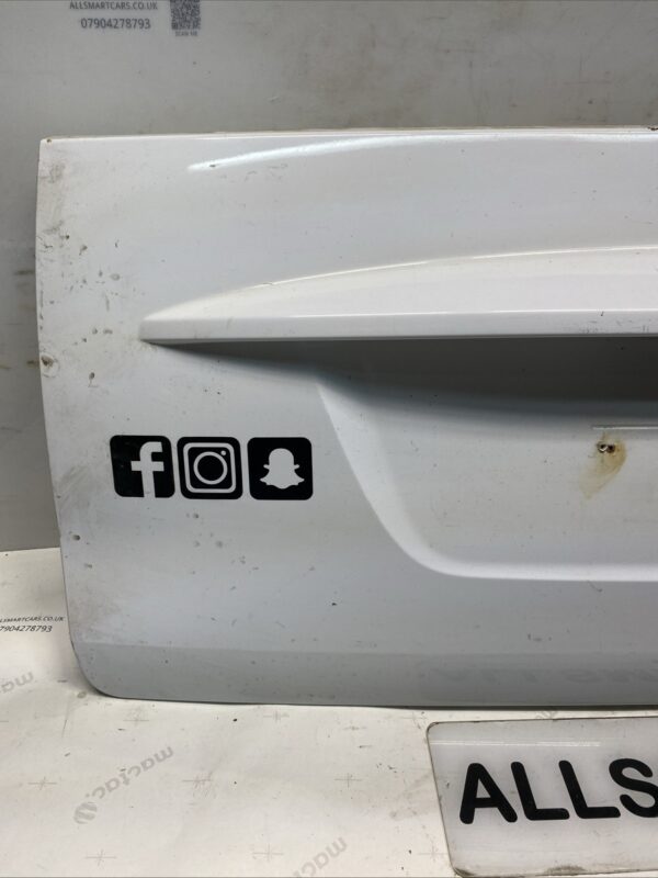 SMART CAR FORTWO 2007 2014 W451 GENUINE REAR OUTER BOOT LID PANEL IN WHITE 157411919554 2