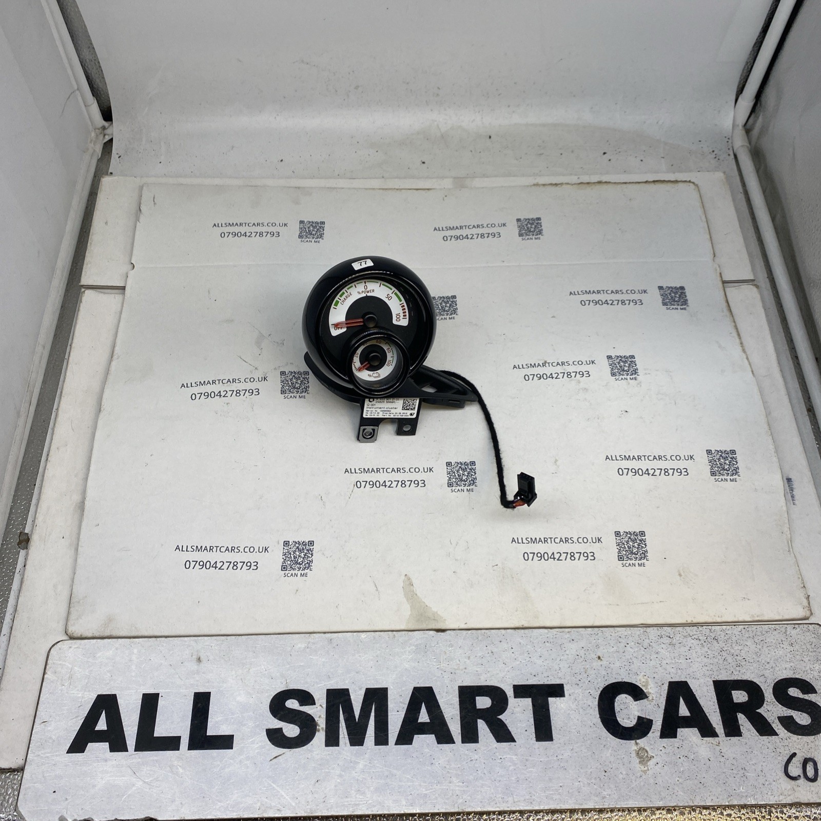 SMART EQ FORFOUR 2017 2022 BATTERY GAUGE DASH CLOCKS A4539012101