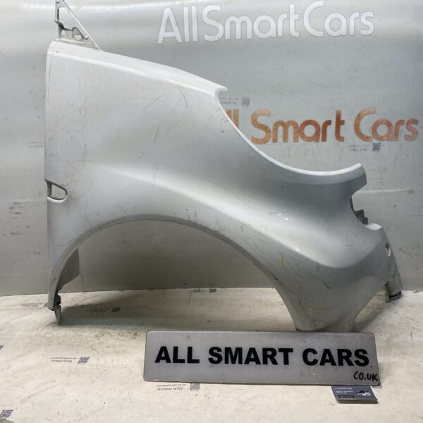SMART FORTWO WING FRONT RIGHT WHITE W451 2007 2014