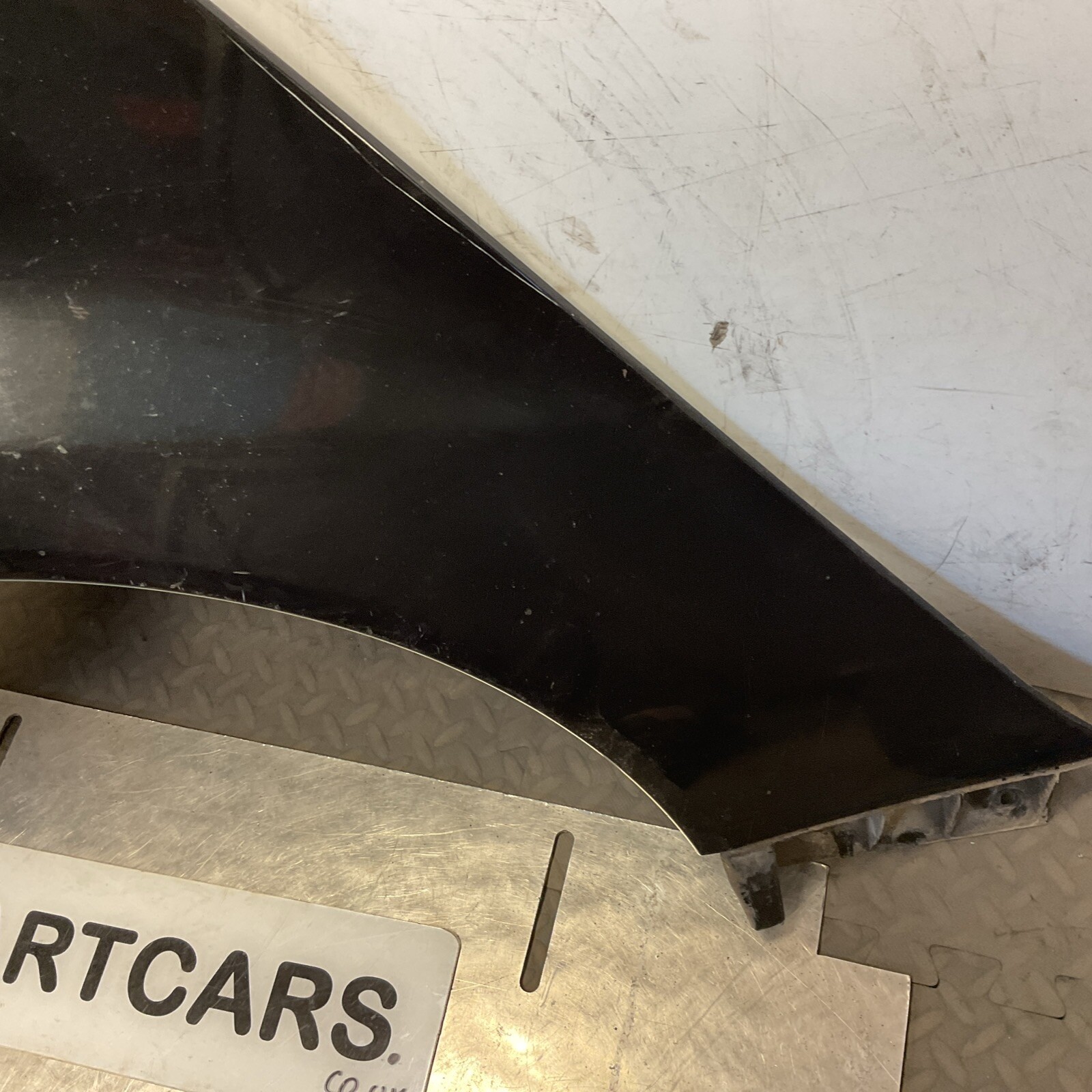 Smart Fortwo Mk2 451 rear driver side wing quarter panel black Scratches Image 5