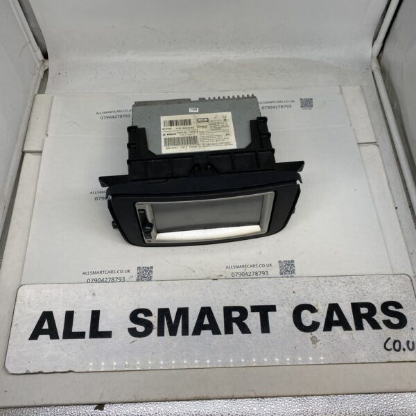 Smart FourTwo Mk2 Cabrio 451 07 14 Multimedia Head Unit A4519061180