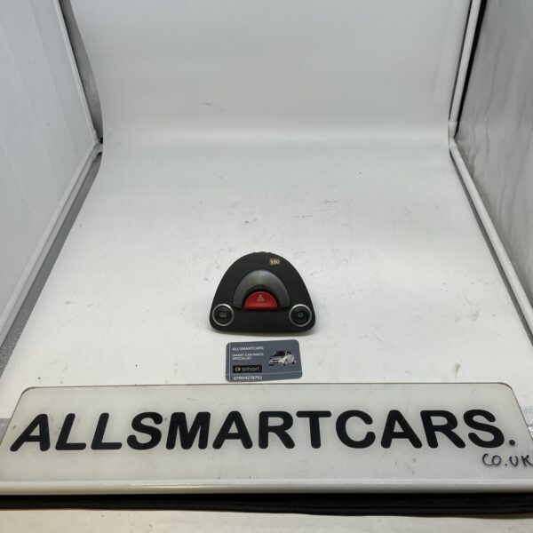 SMART CAR 450 CENTRAL LOCKING HAZARD REAR WINDSCREEN HEATER SWITCH