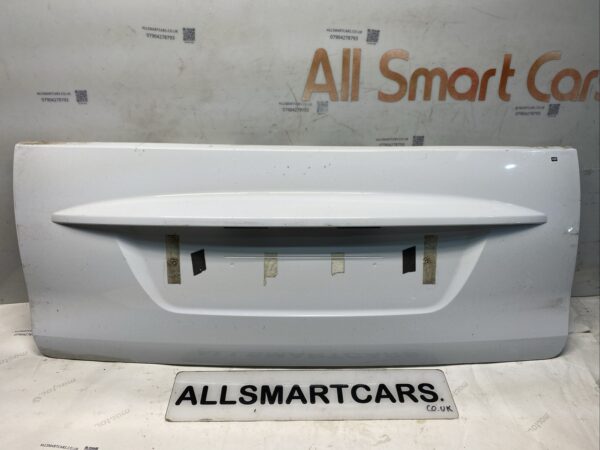 SMART CAR FORTWO 2007 2014 W451 GENUINE REAR OUTER BOOT LID PANEL IN WHITE