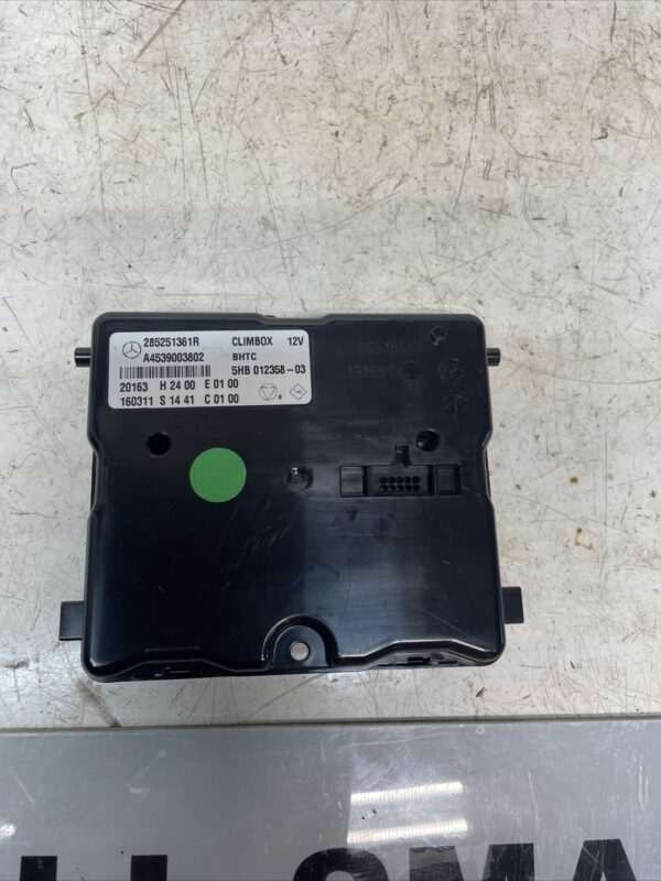 SMART FORFOUR 453 CLIMBOX ECU CONTROL MODULE A4539003802 155702537015 2