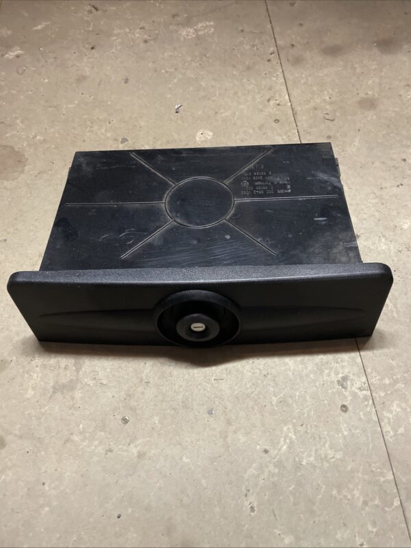 SMART FORTWO 450 UNDER SEAT DRAWER TRAY STORAGE GLOVE BOX 1998 2007 0006942V003