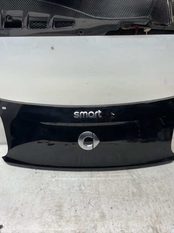 2015 SMART FORFOUR 5 Door Hatchback Black Bootlid / Tailgate 2014 2022