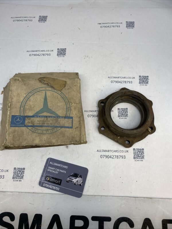 MERCEDES-W115-W116-DIFFERENTIAL-Cover-1153530906-1-157426403786-2 MERCEDES W115 W116 DIFFERENTIAL Cover 1153530906 1 157426403786 2