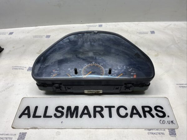 MERCEDES W202 C CLASS INSTRUMENT CLUSTER SPEEDOMETER TACHO A2025404811