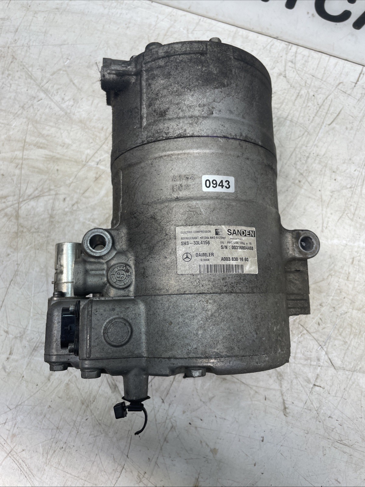 Mercedes benz E300 Amg Hybrid W212 2013 2 1 AIR CON COMPRESSOR PUMP A0038301660 Image 2