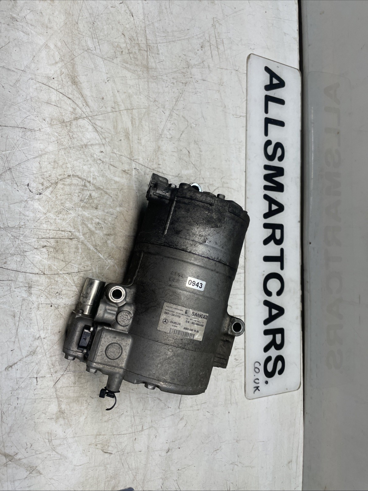 Mercedes benz E300 Amg Hybrid W212 2013 2 1 AIR CON COMPRESSOR PUMP A0038301660