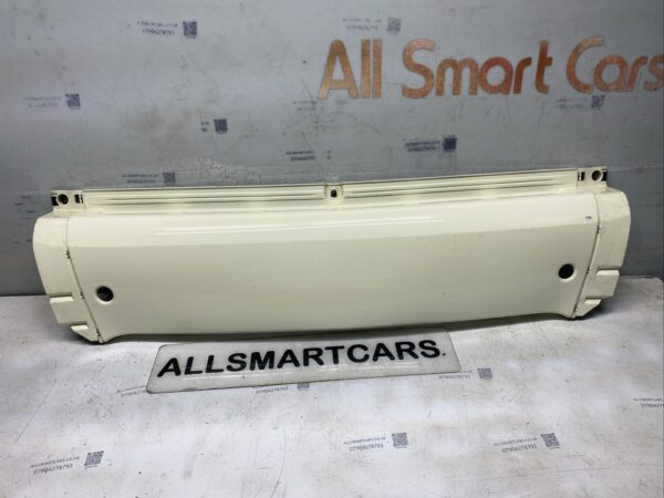 SMART CAR 450 FORTWO CABRIO COUPE 98 07 REAR CENTRE BUMPER CREAM