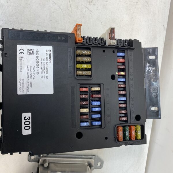 SMART-CAR-451-FORTWO-CABRIO-2009-12-MHD-10-PETROL-ECU-KIT-SAM-UNIT-LOCKS-157404637446-2 SMART CAR 451 FORTWO CABRIO 2009 12 MHD 10 PETROL ECU KIT SAM UNIT LOCKS 157404637446 2