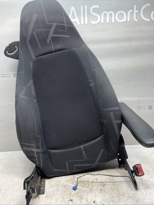 SMART FORTWO A451 FRONT Top SEAT SEAT  PASSENGER Has Armrest 