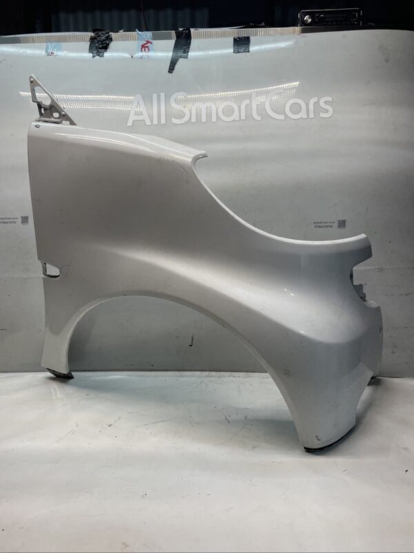 SMART FORTWO WING FRONT RIGHT PAINTED WHITE W451 2007 2014